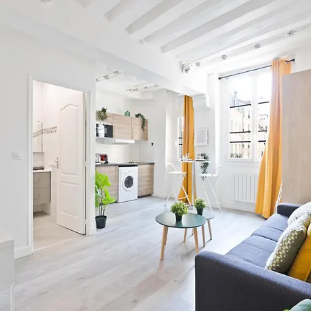 Pantheon Luxurious Apartment-2p-free Netflix *
