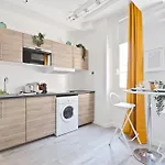 Pantheon Luxurious Apartment-2p-free Netflix